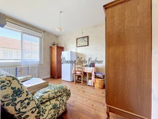 Maison à vendre 4 pièces LHOMME (72)-Maison de plain-pied à réinventer – Petit prix, emplacement idéal au cœur de Lhomme !