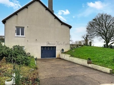  BONNEVEAU (41)-Maison à vendre 5 pièces-117m²- sous-sol- garage- jardin- terrain avec box à chevaux