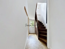 LA CHARTRE-SUR-LE-LOIR – Maison de caractère 118 m² | Jardin, dépendance, parking privé, 5 chambres
