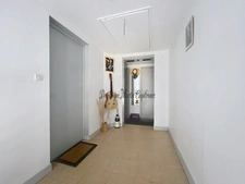 A vendre, Immeuble de rapport, LA CHARTRE SUR LE LOIR (72)- 5 appartements - 2 studios- 4 caves- Parking terrain 662m²