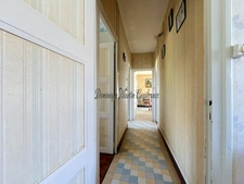 Maison à vendre 4 pièces LHOMME (72)-Maison de plain-pied à réinventer – Petit prix, emplacement idéal au cœur de Lhomme !