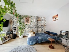A vendre, Immeuble de rapport, LA CHARTRE SUR LE LOIR (72)- 5 appartements - 2 studios- 4 caves- Parking terrain 662m²