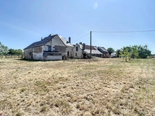  proche de LHOMME (Dpt 72),Maison à vendre 3 pièces - grenier-2 granges- 1 dépendance-1 atelier- 1 garage- terrain de 1910m²- puits