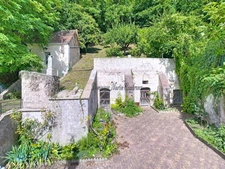 PONCÉ-SUR-LE-LOIR (72)-MAISON A VENDRE–2 CHAMBRES- GARAGE - JARDIN