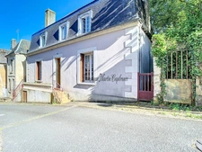 Sarthe (Dpt 72), COURDEMANCHE, Maison à vendre 5 pièces- jardin- terrasse- cave
