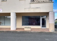  A vendre LHOMME (72),Local/bureau -Local commercial polyvalent en cœur de bourg 