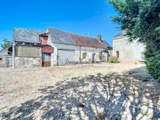  proche de LHOMME (Dpt 72),Maison à vendre 3 pièces - grenier-2 granges- 1 dépendance-1 atelier- 1 garage- terrain de 1910m²- puits