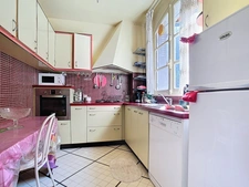  LA CHARTRE SUR LE LOIR (72), House 119m² for sale - 5 rooms - terrace - double garage - garden and meadow