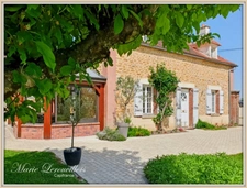 Maison à vendre 9 pièces CHESSY LES PRES (10)