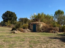 Entre Uzès et Nîmes – Mas de caractère 360 m², piscine, 1,7 ha et vignes  Maison à vendre 9 pièces  (30)