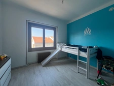 Maison à vendre 6 pièces  ()
