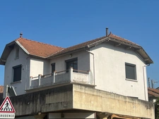 Maison à vendre 6 pièces  ()