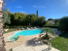  À vendre – Maison 5 pièces de plain-pied avec piscine – SAINT MARTIN DE VALGALGUES (30)