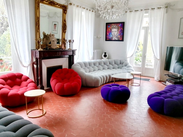 Maison de caractère au cœur d’Alès à vendre 12 pièces ALES (30)
