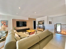 Maison à vendre 9 pièces SAINT JEAN DU PIN (30)
