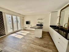 Paris 19e – Laumière – Lumineux 2 pièces de 41 m² au calme sur jardin