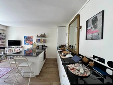 Paris 19e – Laumière – Lumineux 2 pièces de 41 m² au calme sur jardin