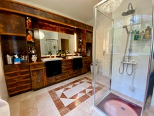  TROISSEREUX maison de 296 m² - Terrain de 6 000 m² 