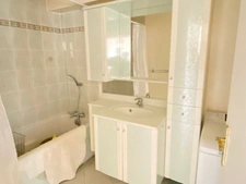 SOUS OFFRE ACHAT - Appartement à vendre 2 pièces en étage élevé avec vue dégagée 
