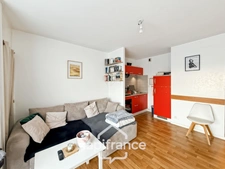 À vendre – Appartement T2 de 37 m² – Centre-ville de Pontivy – Vue Blavet