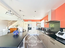 Maison à vendre 6 pièces  PONTIVY – PROXIMITÉ DU QUARTIER DE TRELEAU – MAISON FAMILIALE AVEC EXTENSION ET SOUS-SOL COMPLET