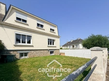 À VENDRE - Maison de ville avec sous-sol et jardin clos – Pontivy PONTIVY (56)