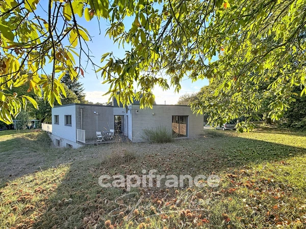 PONTIVY (56300) – MAISON CONTEMPORAINE EN OSSATURE BOIS – 5 CHAMBRES – TERRAIN DE 1 530 m²