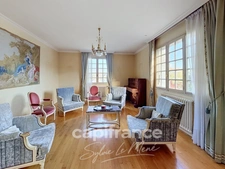 Maison à vendre 10 pièces  ROHAN (56580) – MAISON FAMILIALE 5 CHAMBRES, BEAUX VOLUMES ET FORT POTENTIEL !