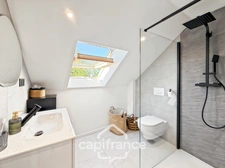🏡 À vendre – Maison rénovée avec goût à Neulliac. Confort moderne, charme rural et environnement paisible