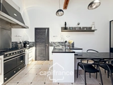 Maison contemporaine de plain-pied de 160 m² – 4 chambres – Véranda de 27 m² avec spa – Double garage – Carport – Noyal-Pontivy