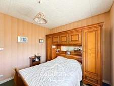 Maison à vendre 5 pièces PONTIVY (56) avec grand terrain 