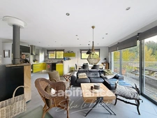PONTIVY (56300) – MAISON CONTEMPORAINE EN OSSATURE BOIS – 5 CHAMBRES – TERRAIN DE 1 530 m²