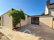 🏡 À vendre – Maison rénovée avec goût à Neulliac. Confort moderne, charme rural et environnement paisible
