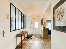 6-room house for sale in Pontivy (56) - Renovated family home, in a quiet location and close to Pontivy town centre