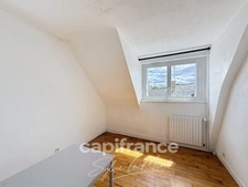Maison à Immeuble de rapport avec logements 9 pièces + local commercial – fort potentiel- ROHAN (56)