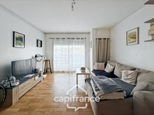 À vendre – Appartement T2 de 37 m² – Centre-ville de Pontivy – Vue Blavet