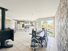 À vendre MAISON D’ARCHITECTE CONTEMPORAINE 7 pièces PONTIVY (56) 