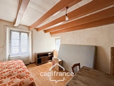 À VENDRE – MAISON À RÉNOVER AVEC DÉPENDANCE À GUELTAS (56920)
