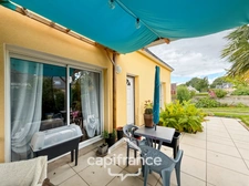 Spacieuse maison familiale en brique – 4 chambres, terrasse de 60 m² avec pergola – Proximité immédiate du centre de Noyal-Pontivy