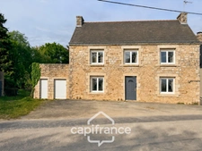 À vendre maison en pierre rénovée 5 pièces à Baud 56150