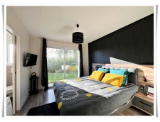À vendre au Sourn, à proximité immédiate de Pontivy : découvrez cette spacieuse maison familiale de plus de 200 m² habitables