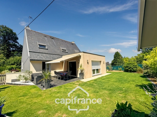 Maison à vendre 6 pièces  PONTIVY – PROXIMITÉ DU QUARTIER DE TRELEAU – MAISON FAMILIALE AVEC EXTENSION ET SOUS-SOL COMPLET