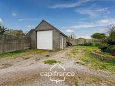 Maison à vendre 5 pièces KERGRIST (56300) Maison en pierre avec vie de plain-pied et dépendance 30 m² 