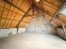 À vendre Maison de bourg – 3 chambres – Grenier aménageable – Garage – Centre-bourg LE SOURN (56)