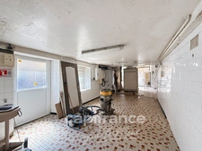 Maison à Immeuble de rapport avec logements 9 pièces + local commercial – fort potentiel- ROHAN (56)