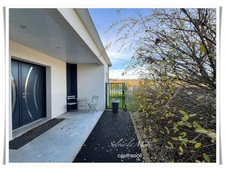 À vendre au Sourn, à proximité immédiate de Pontivy : découvrez cette spacieuse maison familiale de plus de 200 m² habitables