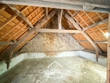 À VENDRE – MAISON À RÉNOVER AVEC DÉPENDANCE À GUELTAS (56920)