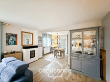 6-room house for sale in Pontivy (56) - Renovated family home, in a quiet location and close to Pontivy town centre