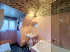 Maison à vendre 10 pièces  ROHAN (56580) – MAISON FAMILIALE 5 CHAMBRES, BEAUX VOLUMES ET FORT POTENTIEL !