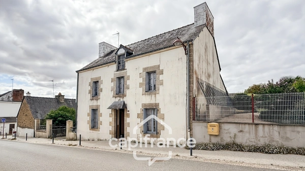 À VENDRE – MAISON À RÉNOVER AVEC DÉPENDANCE À GUELTAS (56920)